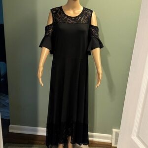 Elegant Black Cold Shoulder Dress size XL
